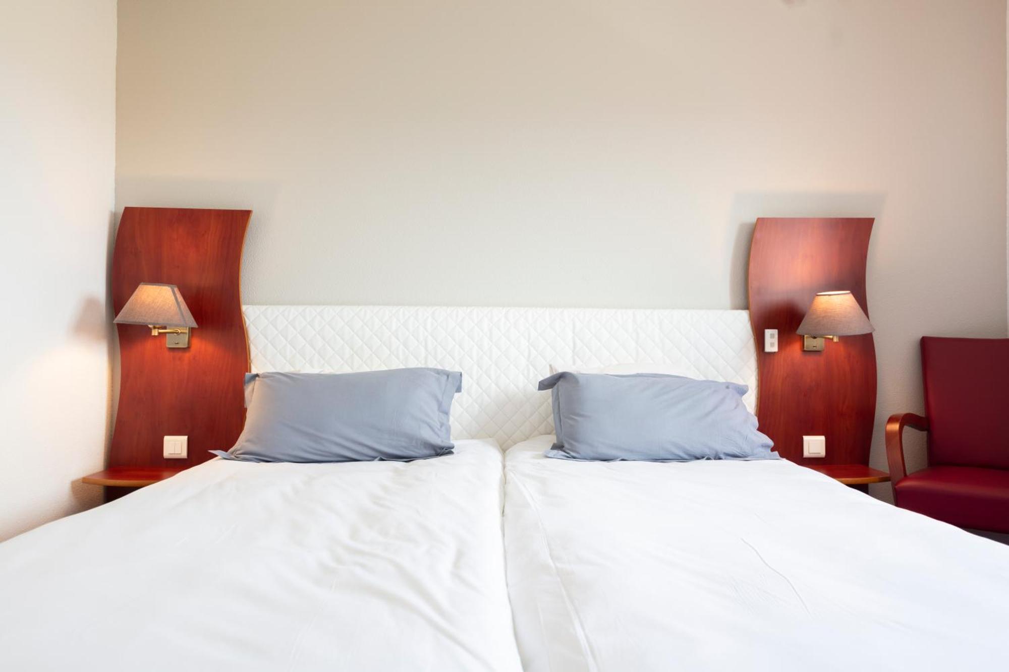 Artemis Hotel & Spa Bistro Coquet Brioude Room photo